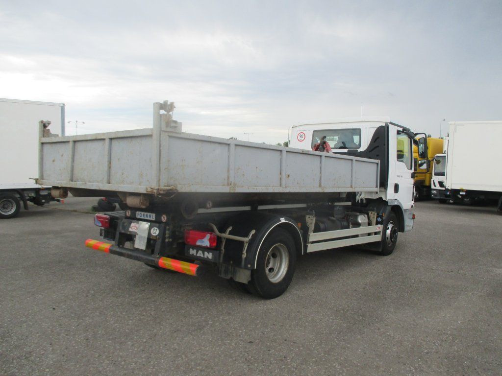 MAN TGL 12.180 4x2 MAN TGL 12.180 4x2 - Camion cu cârlig: Foto 5 MAN TGL 12.180 4x2 MAN TGL 12.180 4x2 - Camion cu cârlig: Foto 5