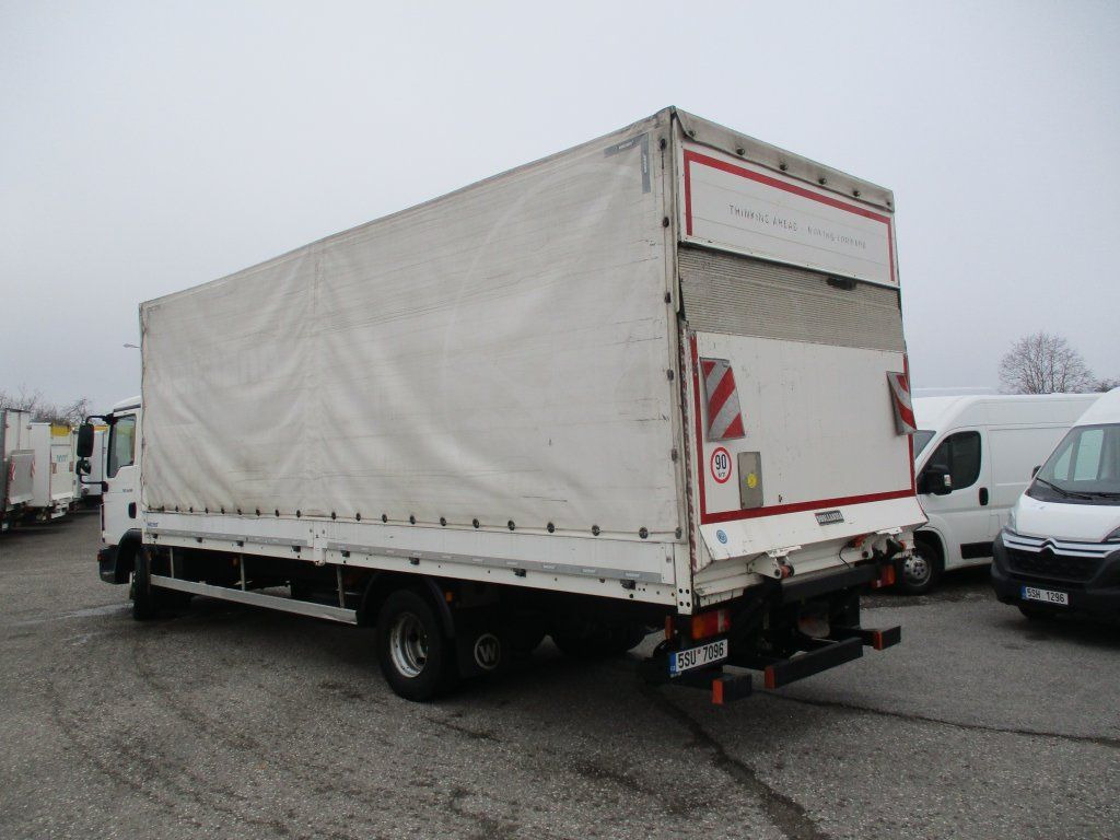 MAN TGL 12.250 - Camion cu prelată: Foto 4 MAN TGL 12.250 - Camion cu prelată: Foto 4