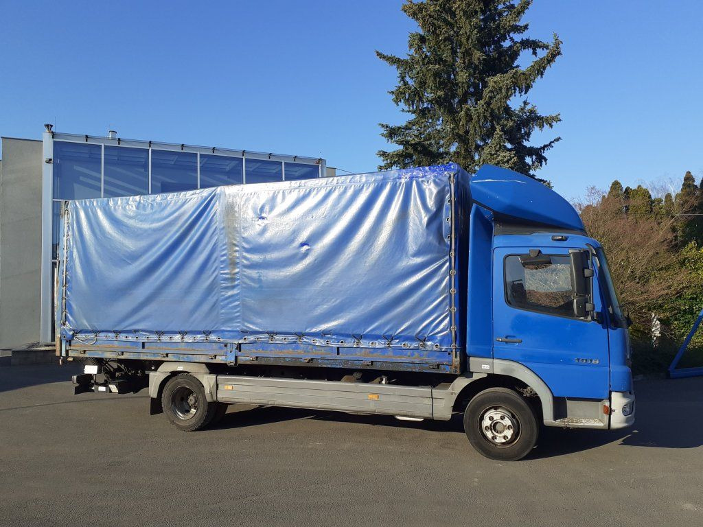 Mercedes-Benz 1018 Atego EURO 3 - Camion cu prelată: Foto 3 Mercedes-Benz 1018 Atego EURO 3 - Camion cu prelată: Foto 3