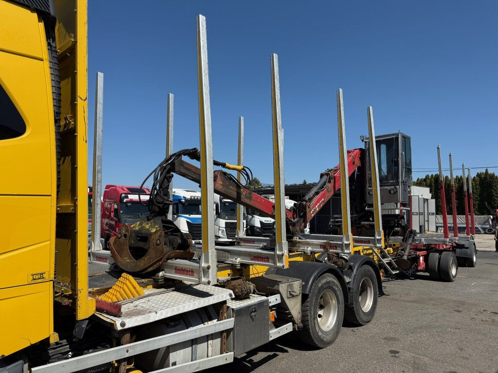 Volvo FH 16 750 6x4 + Fliegl - Camion forestier, Camion cu macara: Foto 4 Volvo FH 16 750 6x4 + Fliegl - Camion forestier, Camion cu macara: Foto 4