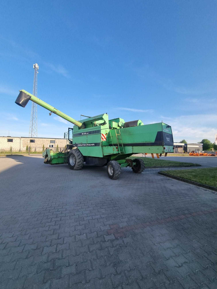 Deutz-Fahr 36.40 - Combină agricola: Foto 2 Deutz-Fahr 36.40 - Combină agricola: Foto 2