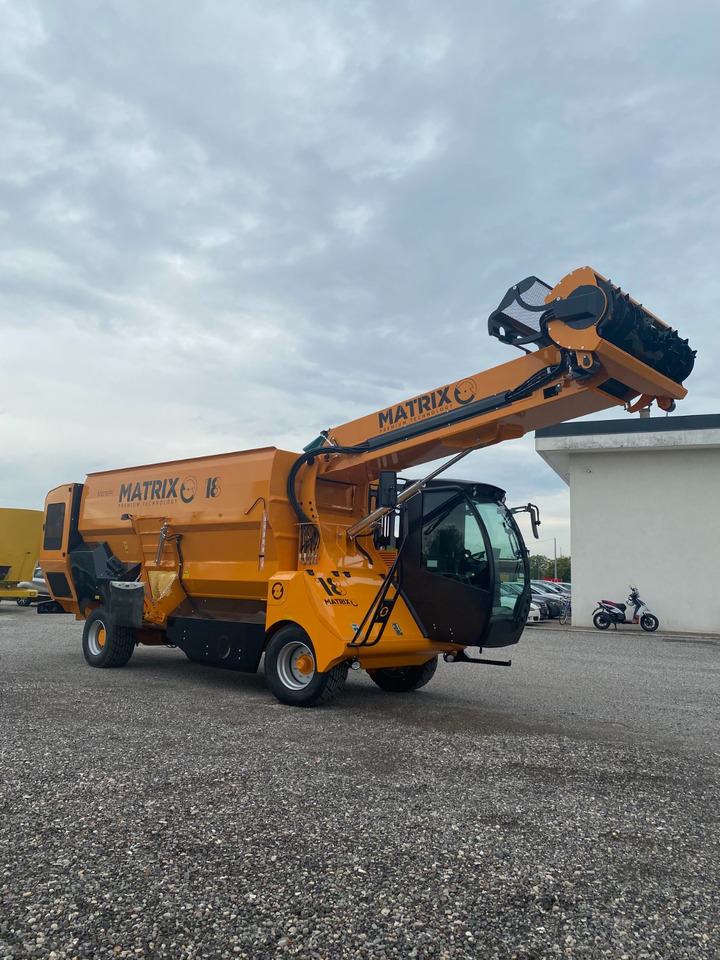 ITALMIX MATRIX MOSTER - Remorcă distribuit furaje: Foto 1 ITALMIX MATRIX MOSTER - Remorcă distribuit furaje: Foto 1