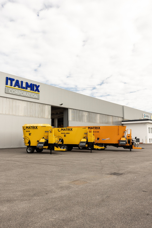 ITALMIX radon-jumbo-cube - Remorcă distribuit furaje: Foto 4 ITALMIX radon-jumbo-cube - Remorcă distribuit furaje: Foto 4