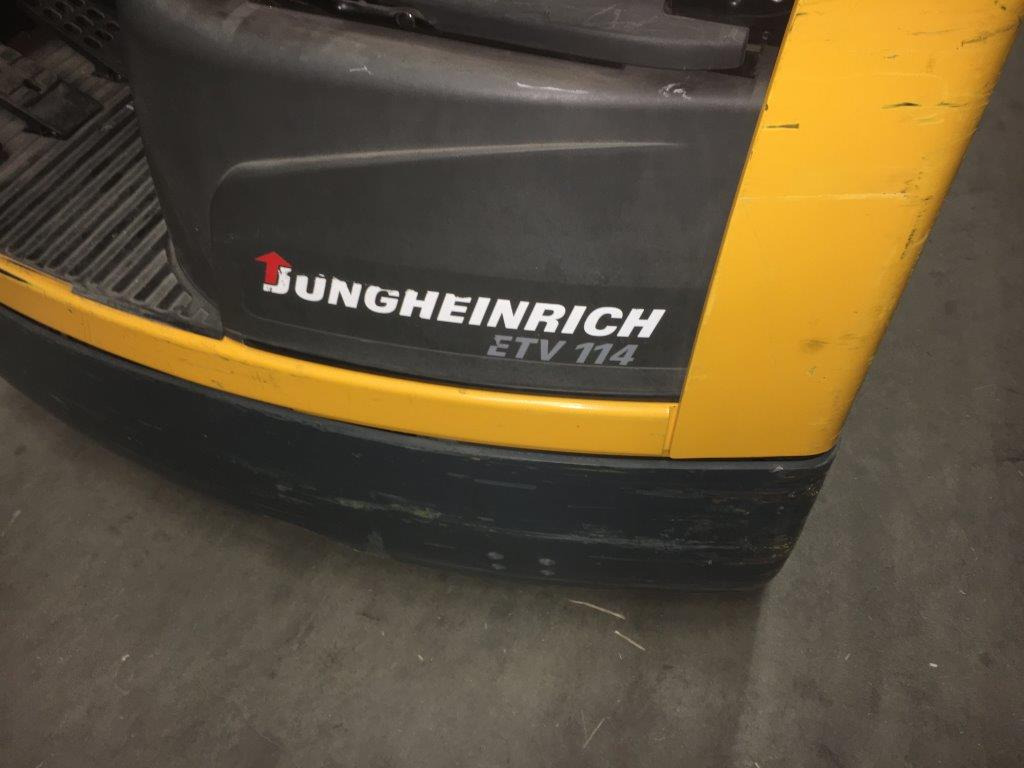 Reach truck Jungheinrich ETV 114 - Stivuitor cu catarg retractabil: Foto 5 Reach truck Jungheinrich ETV 114 - Stivuitor cu catarg retractabil: Foto 5