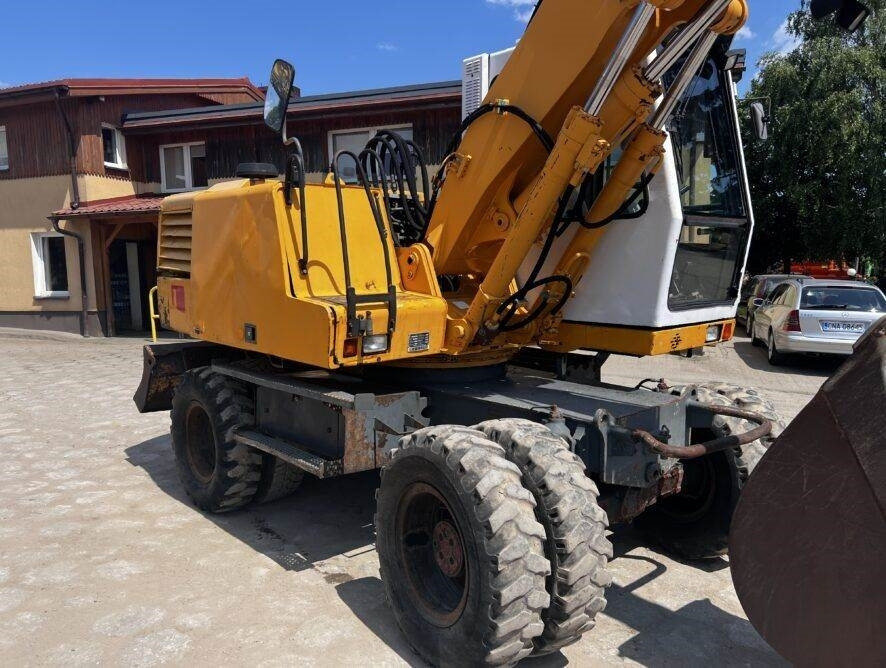 Liebherr A316 - Excavator pe roţi: Foto 4 Liebherr A316 - Excavator pe roţi: Foto 4