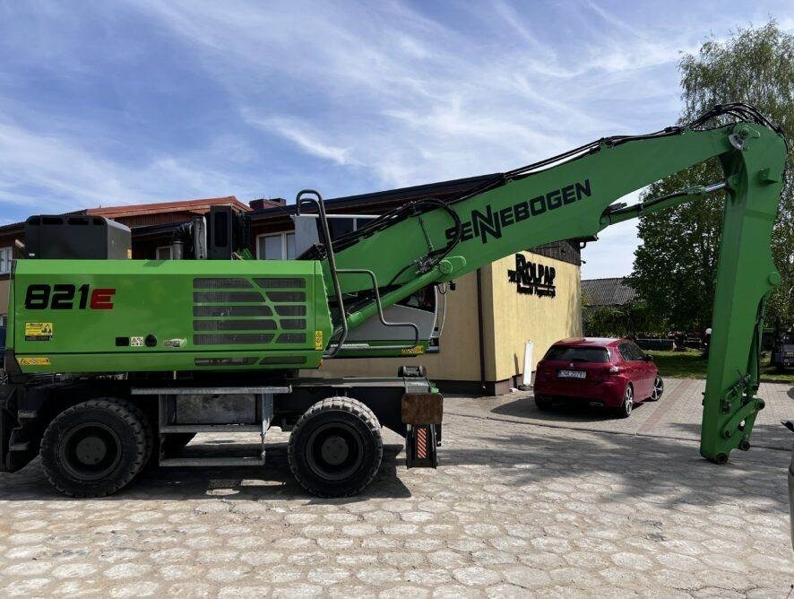 Sennebogen 821 K10 ULM - Excavator pentru manipulare de materiale: Foto 3 Sennebogen 821 K10 ULM - Excavator pentru manipulare de materiale: Foto 3