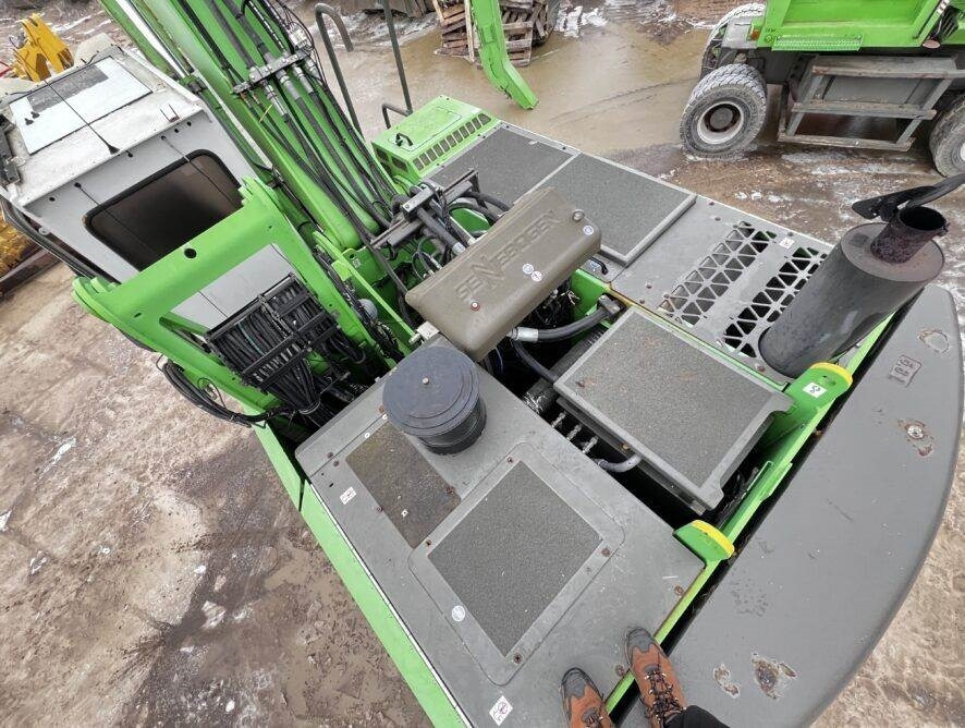 Sennebogen 825 - Excavator pentru manipulare de materiale: Foto 5 Sennebogen 825 - Excavator pentru manipulare de materiale: Foto 5