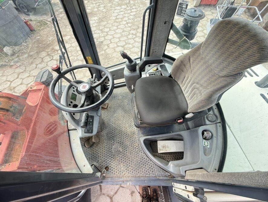 Încărcător frontal pe pneuri Terex TL120: Foto 14 Încărcător frontal pe pneuri Terex TL120: Foto 14