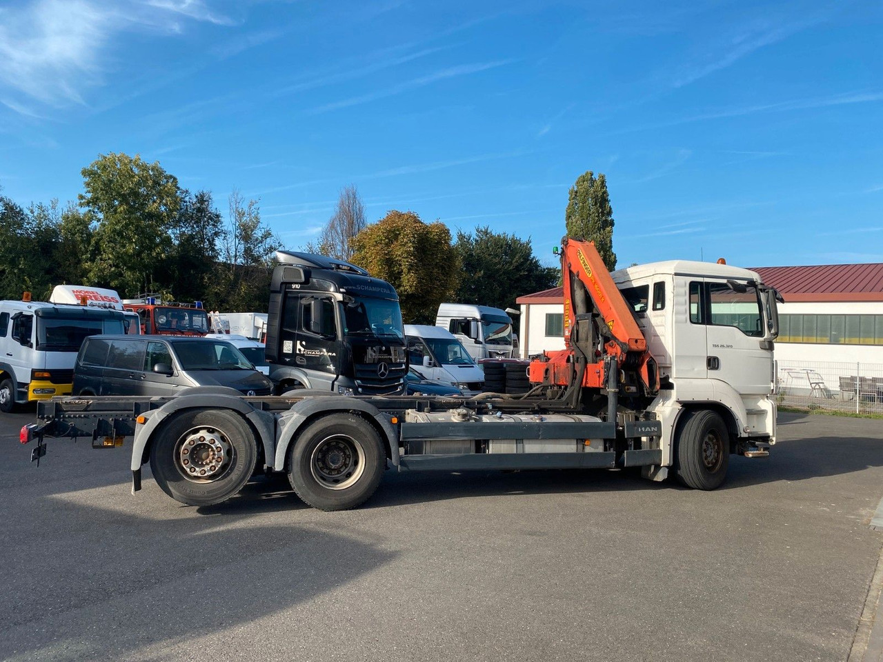 MAN TGS 26.320 26.440 PALFINGER FUNK MAN TGS 26.320 26.440 PALFINGER FUNK - Camion şasiu, Camion cu macara: Foto 2 MAN TGS 26.320 26.440 PALFINGER FUNK MAN TGS 26.320 26.440 PALFINGER FUNK - Camion şasiu, Camion cu macara: Foto 2