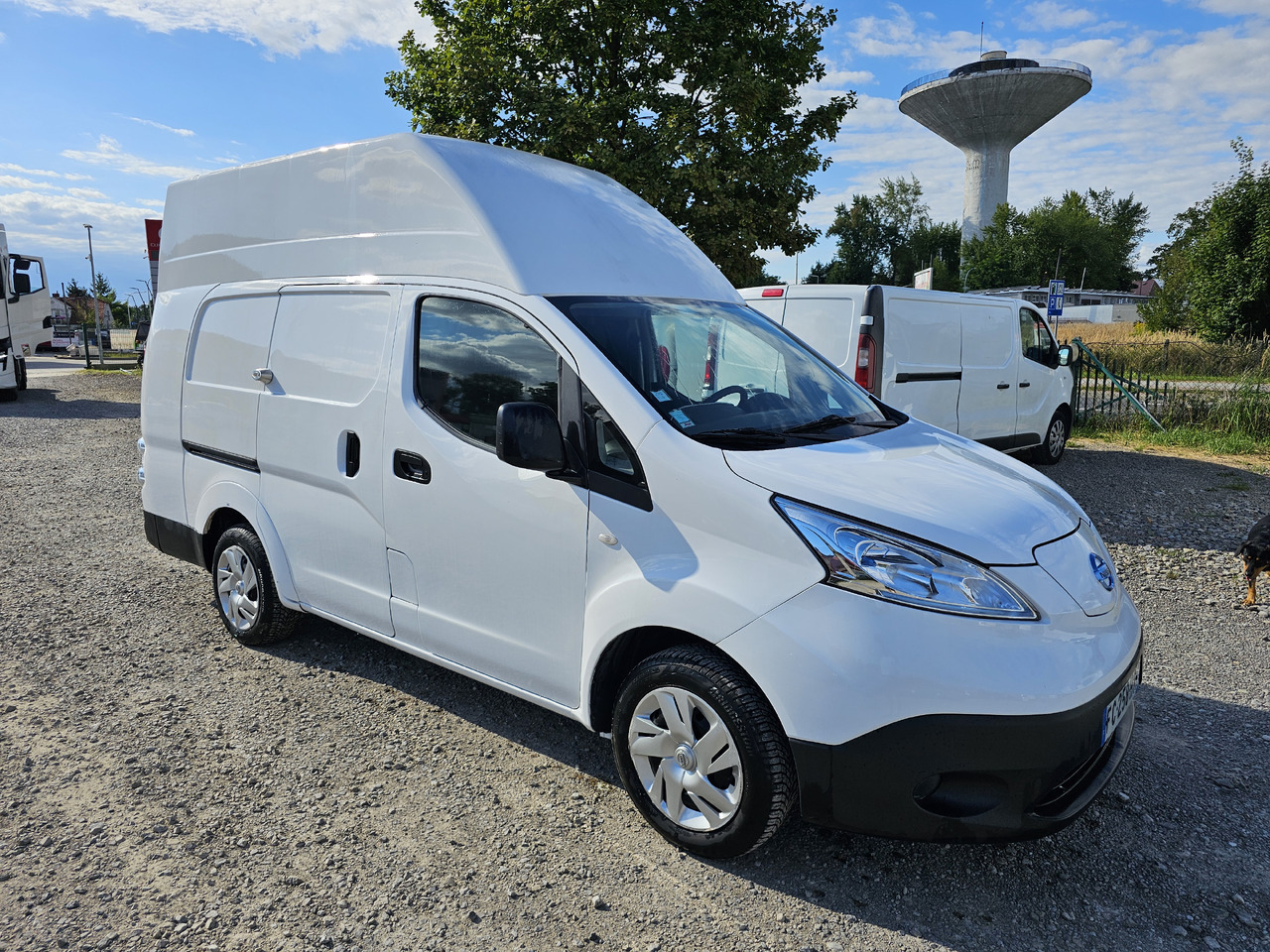 NISSAN E-NV200 ELEKTRYCZNY 40 KV 250 km KLIMA KAMERA - Autoutilitară compactă, Autoutilitară electrică: Foto 3 NISSAN E-NV200 ELEKTRYCZNY 40 KV 250 km KLIMA KAMERA - Autoutilitară compactă, Autoutilitară electrică: Foto 3