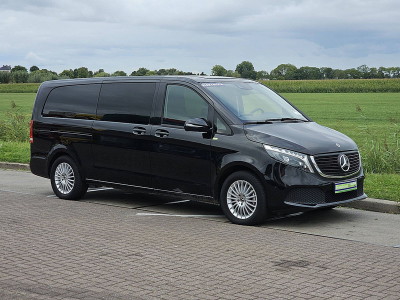 Mercedes-Benz EQV 300 L3 XL 8-Pers Mbux - Microbuz, Autobuz electric: Foto 4 Mercedes-Benz EQV 300 L3 XL 8-Pers Mbux - Microbuz, Autobuz electric: Foto 4