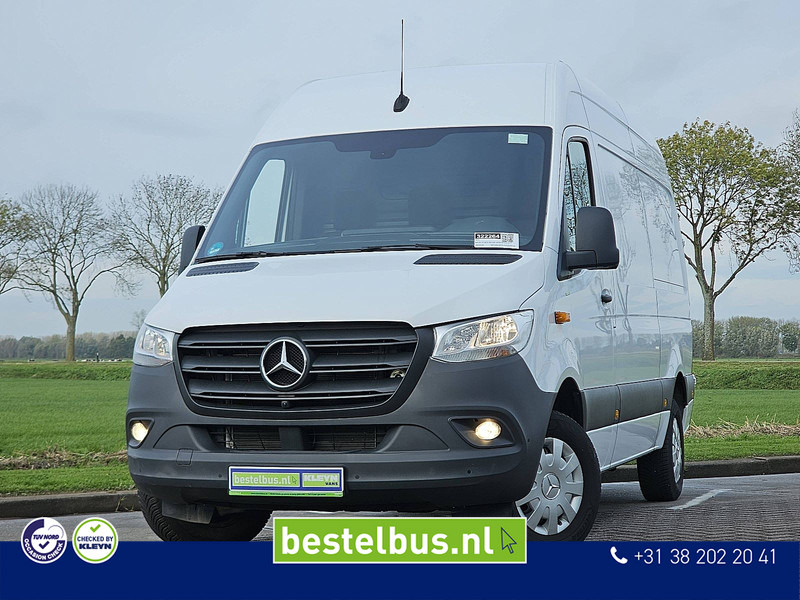 Mercedes-Benz Sprinter 317 L2H2 Mbux Navi RWD! - Dubă: Foto 1 Mercedes-Benz Sprinter 317 L2H2 Mbux Navi RWD! - Dubă: Foto 1