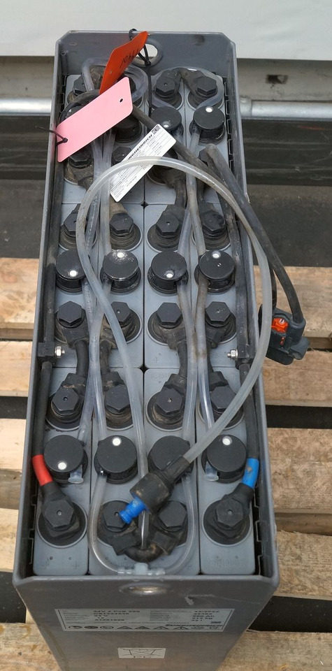 Jungheinrich unknown | Battery 24 2PZS250 year 2022 weight 212 kg sn. C81323536 - Acumulator pentru Stivuitor: Foto 2 Jungheinrich unknown | Battery 24 2PZS250 year 2022 weight 212 kg sn. C81323536 - Acumulator pentru Stivuitor: Foto 2