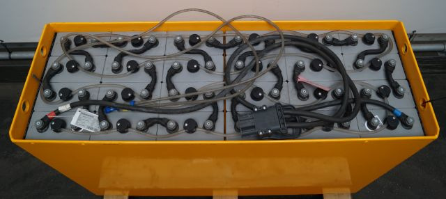 Jungheinrich unknown | Battery 48V775Ah 05-EPZS775SC Year 2024 weight 1135 kg sn - Acumulator pentru Stivuitor: Foto 3 Jungheinrich unknown | Battery 48V775Ah 05-EPZS775SC Year 2024 weight 1135 kg sn - Acumulator pentru Stivuitor: Foto 3