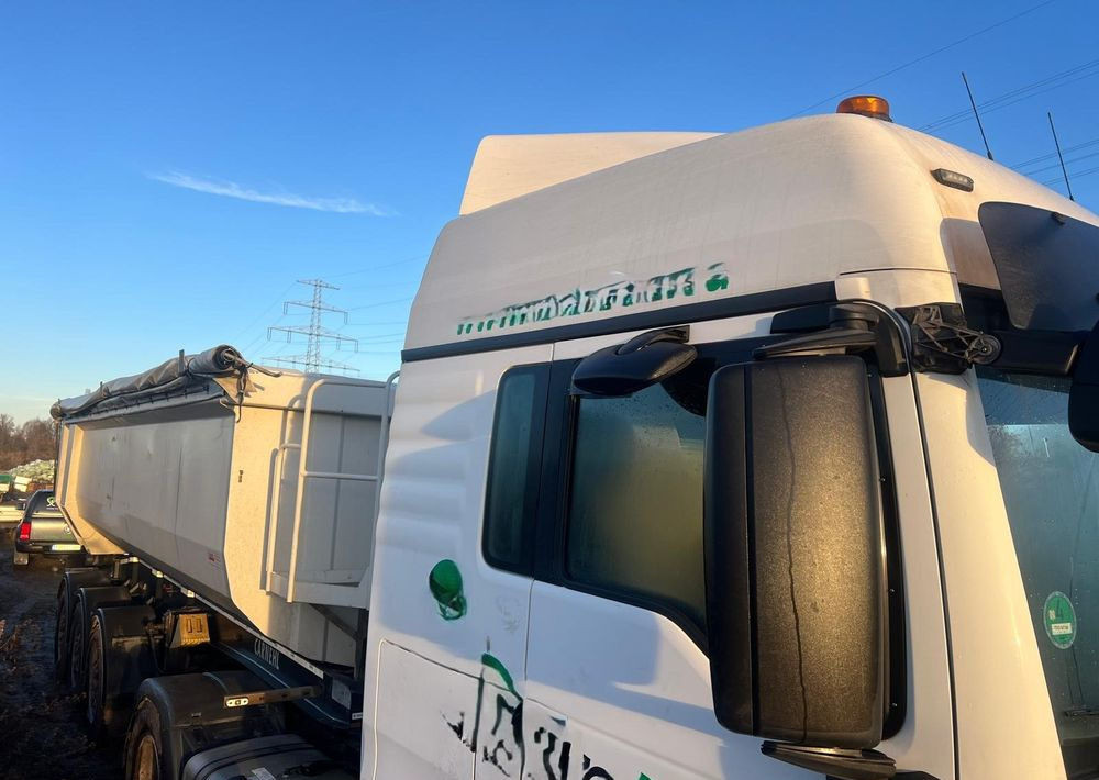 MAN TGX 500 KM (2017) / EURO 6 + Naczepa wywrotka 3-osiowa CARNEHL (2021) / oś podnoszona - Cap tractor, Semiremorcă basculantă: Foto 2 MAN TGX 500 KM (2017) / EURO 6 + Naczepa wywrotka 3-osiowa CARNEHL (2021) / oś podnoszona - Cap tractor, Semiremorcă basculantă: Foto 2