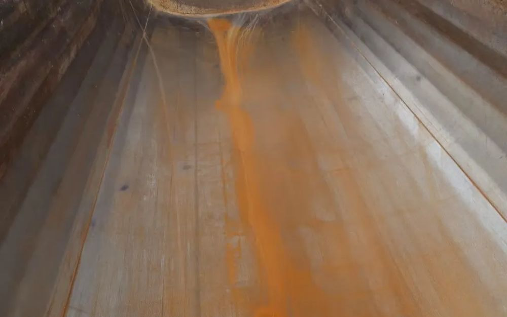 Mercedes-Benz Arocs 3251 / 8x4 / Wywrotka Meiller 3- stronna / Euro 6d / Przebieg: 215 600 km - Camion basculantă: Foto 4 Mercedes-Benz Arocs 3251 / 8x4 / Wywrotka Meiller 3- stronna / Euro 6d / Przebieg: 215 600 km - Camion basculantă: Foto 4