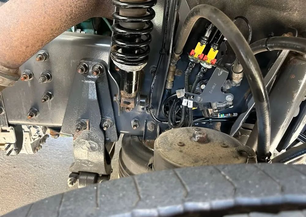 Volvo FM420 6x2 | HDS Atlas AK 186-3 z przestrzenią ładunkową | Euro6 |238 000 km - Camion platformă, Camion cu macara: Foto 5 Volvo FM420 6x2 | HDS Atlas AK 186-3 z przestrzenią ładunkową | Euro6 |238 000 km - Camion platformă, Camion cu macara: Foto 5