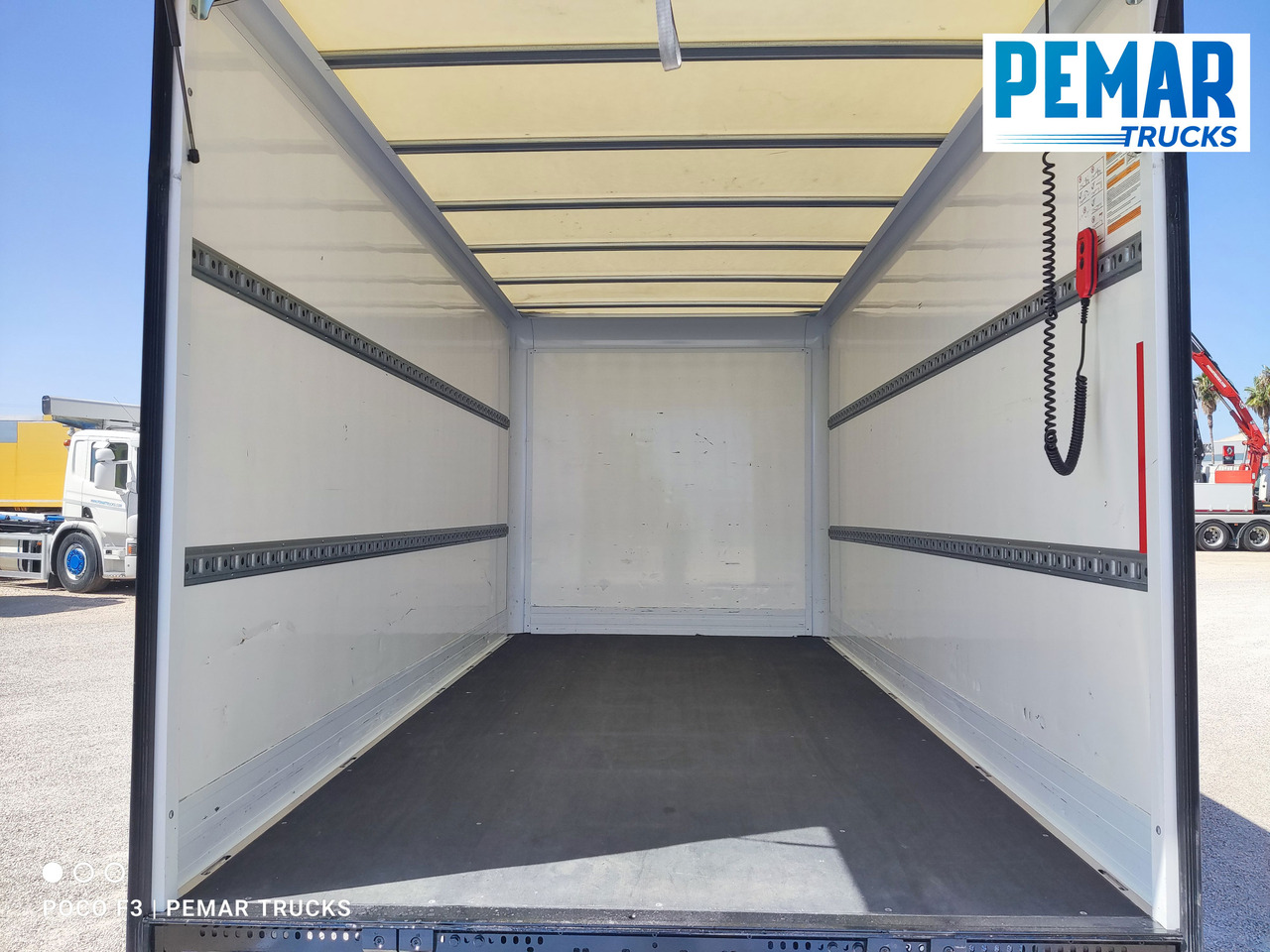 Autoutilitară box IVECO DAILY 35C16 CAJA CERRADA DOBLE RUEDA: Foto 11 Autoutilitară box IVECO DAILY 35C16 CAJA CERRADA DOBLE RUEDA: Foto 11