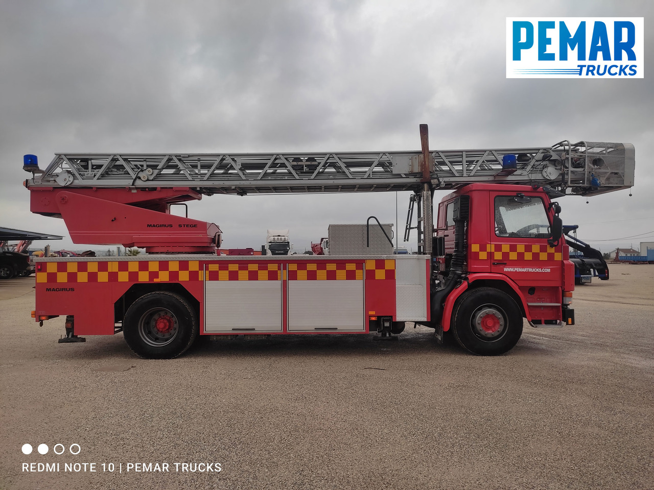 SCANIA G93 250 ESCALERA BOMBEROS - Autospeciala de stins incendii: Foto 5 SCANIA G93 250 ESCALERA BOMBEROS - Autospeciala de stins incendii: Foto 5