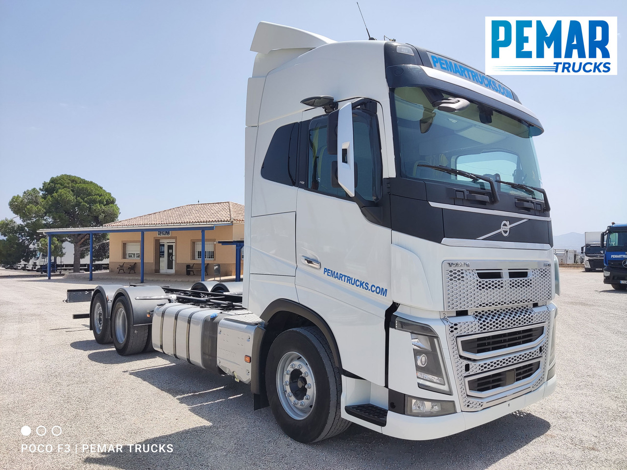 VOLVO FH16 750 6X2 CHASIS EURO 6 - Camion şasiu: Foto 3 VOLVO FH16 750 6X2 CHASIS EURO 6 - Camion şasiu: Foto 3