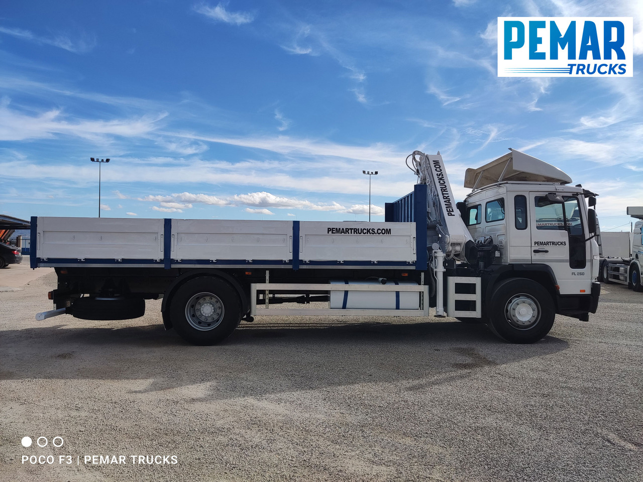 VOLVO FL 250 GRUA CAJA FIJA - Camion platformă, Camion cu macara: Foto 5 VOLVO FL 250 GRUA CAJA FIJA - Camion platformă, Camion cu macara: Foto 5