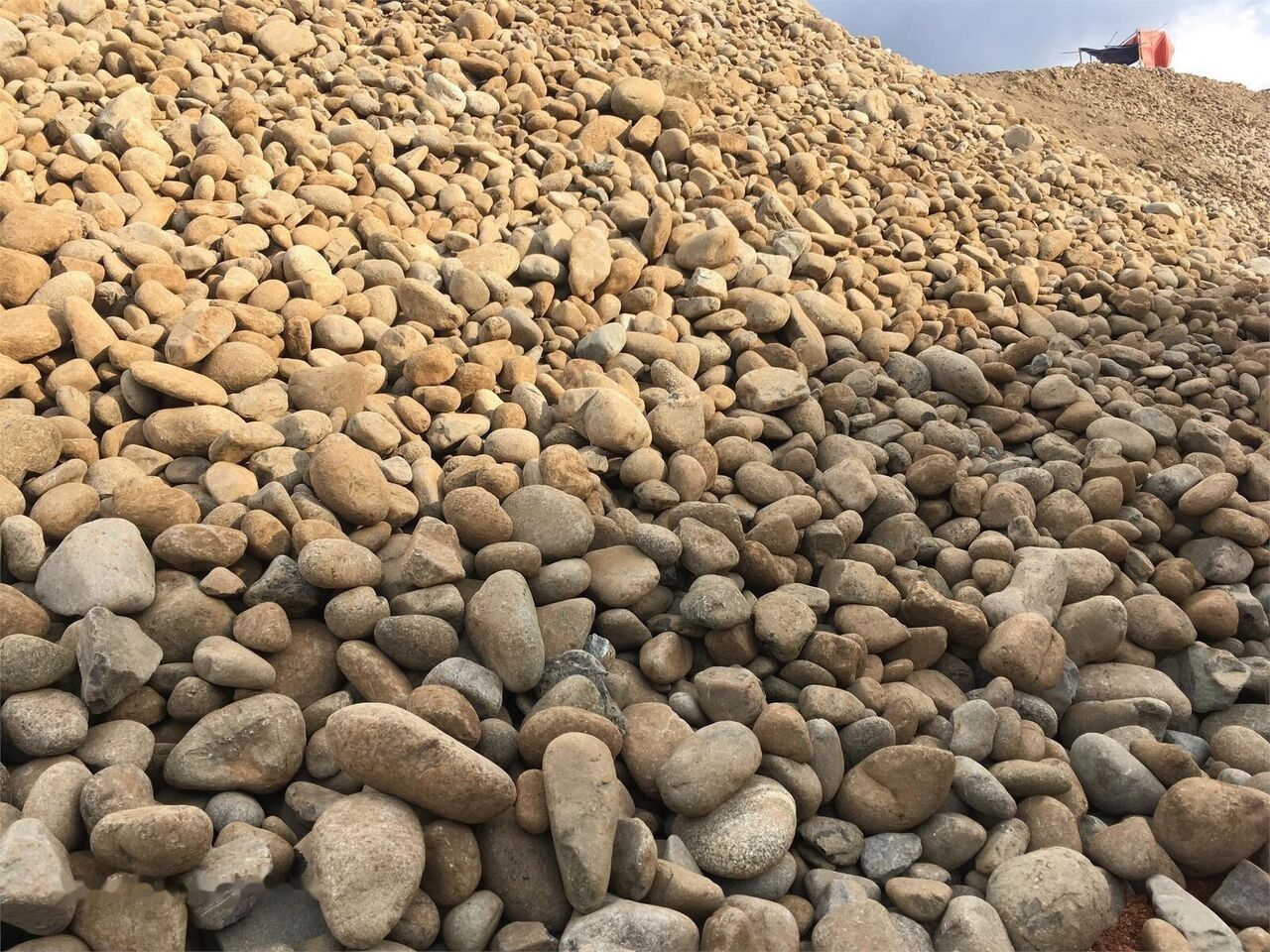 Kinglink 150TPH RIVER STONE CRUSHING PLANT în leasing Kinglink 150TPH RIVER STONE CRUSHING PLANT: Foto 12