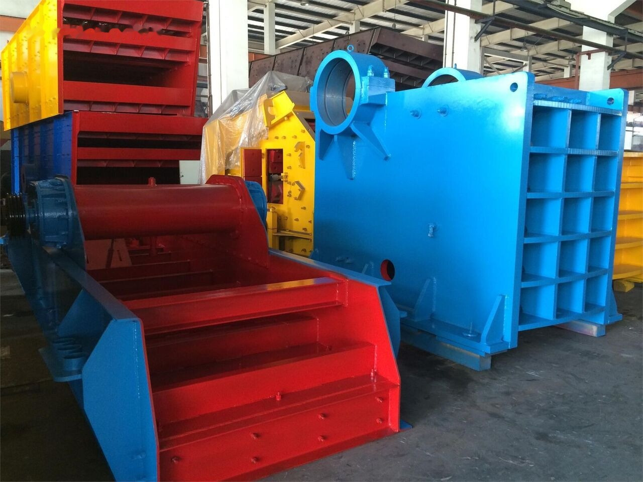Kinglink PE800X1060 Phosphate Jaw Crusher - Concasor cu fălci: Foto 4 Kinglink PE800X1060 Phosphate Jaw Crusher - Concasor cu fălci: Foto 4