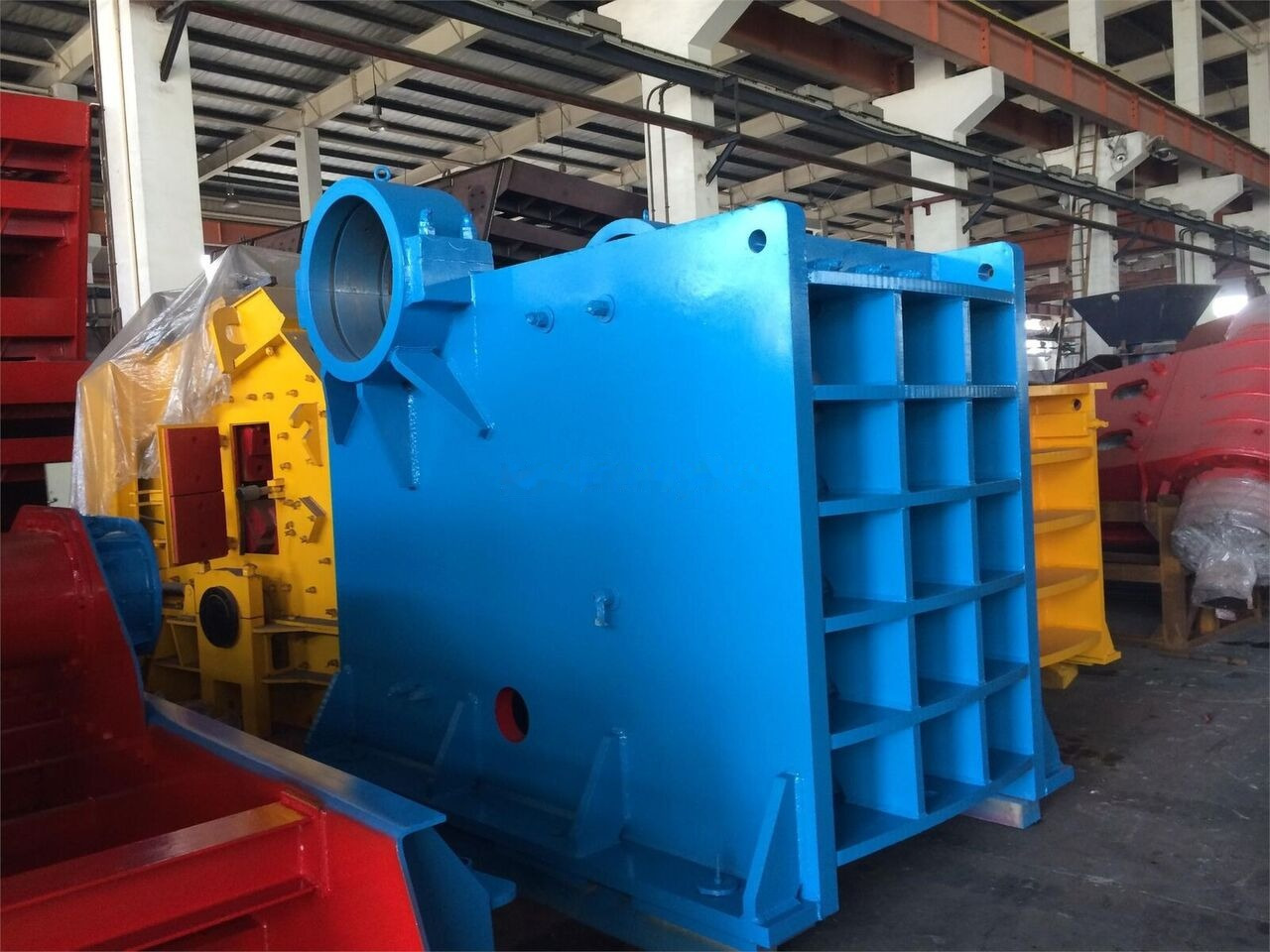 Kinglink PE800X1060 Phosphate Jaw Crusher - Concasor cu fălci: Foto 1 Kinglink PE800X1060 Phosphate Jaw Crusher - Concasor cu fălci: Foto 1