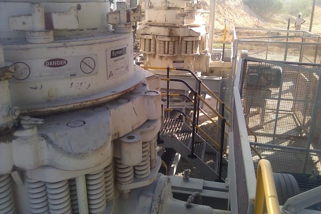 Kinglink SYMONS 3 FT STD FOR QUARRY AND MINING - Concasor conice: Foto 2 Kinglink SYMONS 3 FT STD FOR QUARRY AND MINING - Concasor conice: Foto 2