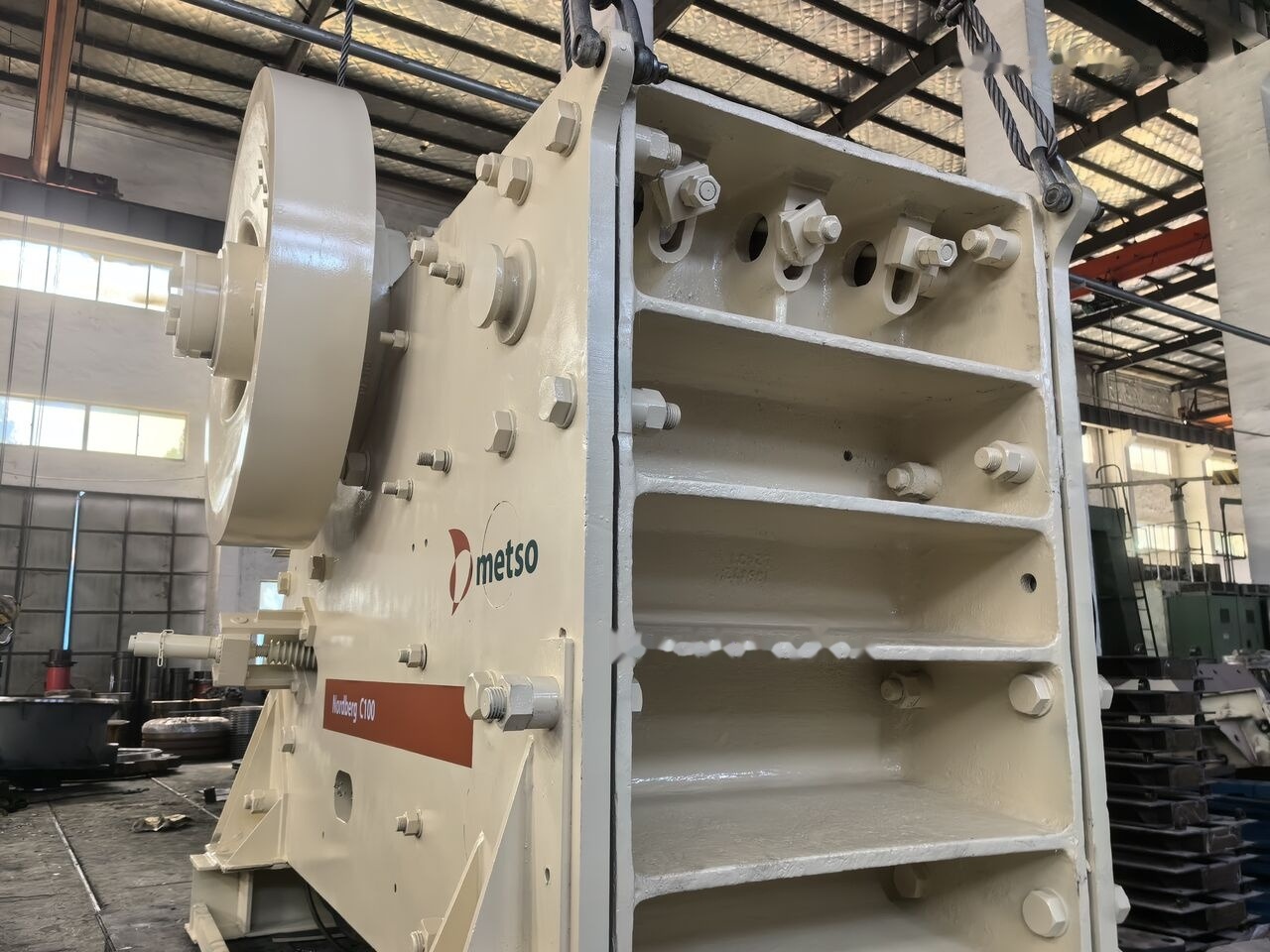 Metso Renewed Nordberg C100 Jaw Crusher - Concasor cu fălci: Foto 1 Metso Renewed Nordberg C100 Jaw Crusher - Concasor cu fălci: Foto 1