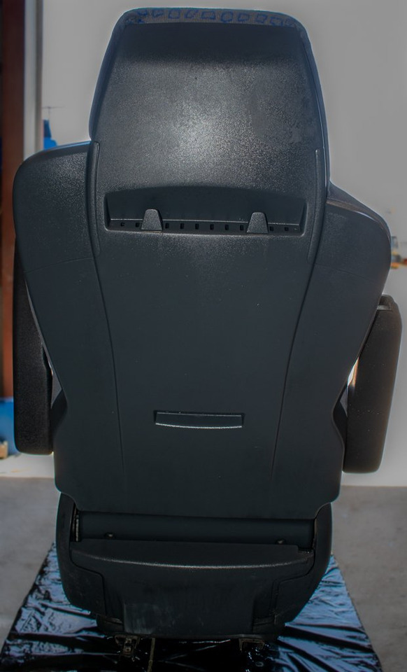 MAN TGA AIR SEAT - DRIVER - Scaun pentru Camion: Foto 5 MAN TGA AIR SEAT - DRIVER - Scaun pentru Camion: Foto 5