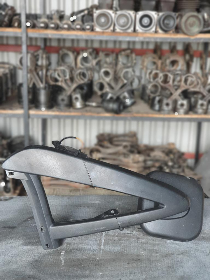 MERCEDES-BENZ ATEGO II WINDSHIELD MIRROR - Oglinda retrovizoare pentru Camion: Foto 4 MERCEDES-BENZ ATEGO II WINDSHIELD MIRROR - Oglinda retrovizoare pentru Camion: Foto 4
