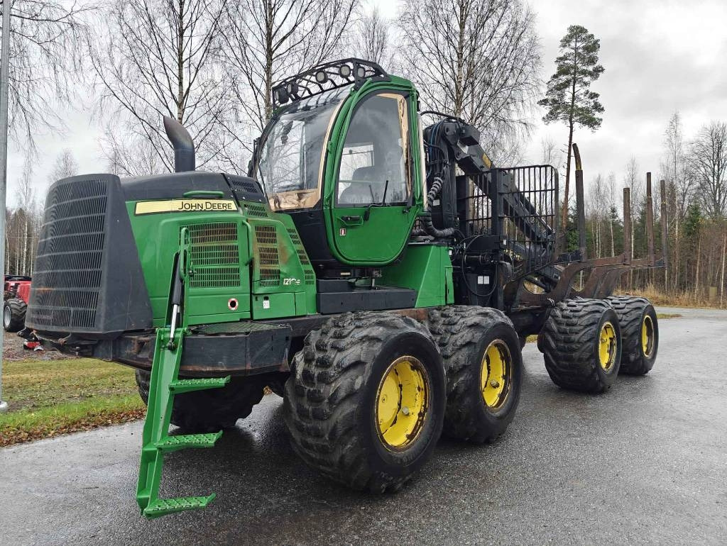 John Deere 1210 E - Forwarder: Foto 1 John Deere 1210 E - Forwarder: Foto 1
