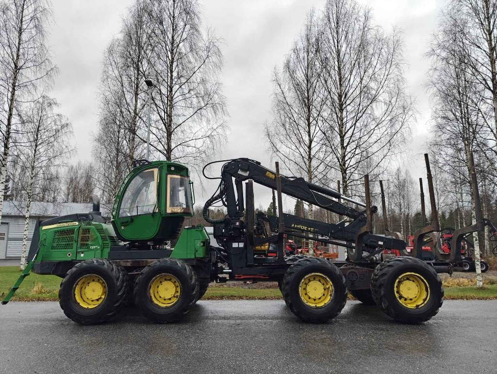 John Deere 1210 E - Forwarder: Foto 2 John Deere 1210 E - Forwarder: Foto 2
