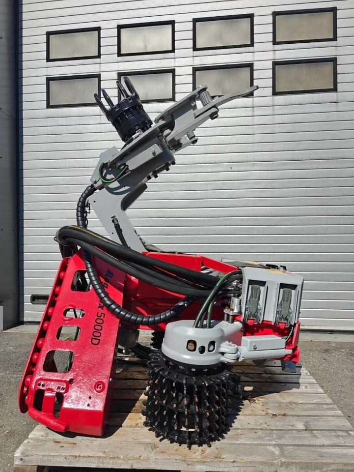 Log Max 5000 D - Capul procesor: Foto 2 Log Max 5000 D - Capul procesor: Foto 2