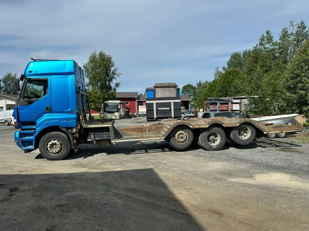 Sisu E11 - Camion forestier: Foto 3 Sisu E11 - Camion forestier: Foto 3