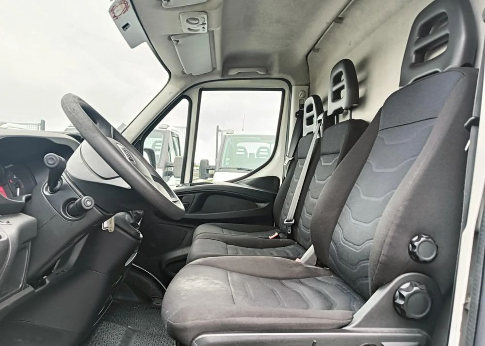 Iveco 35S14,35S13,35C13,35C12, - Dubă: Foto 4 Iveco 35S14,35S13,35C13,35C12, - Dubă: Foto 4