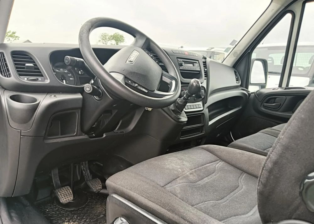 Iveco 35S14,35S13,35C13,35C12, - Dubă: Foto 5 Iveco 35S14,35S13,35C13,35C12, - Dubă: Foto 5