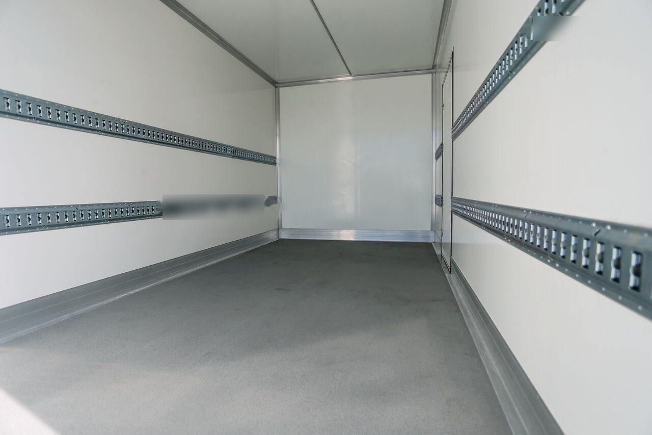 Mercedes-Benz Sprinter 319 - Autoutilitară box: Foto 5 Mercedes-Benz Sprinter 319 - Autoutilitară box: Foto 5