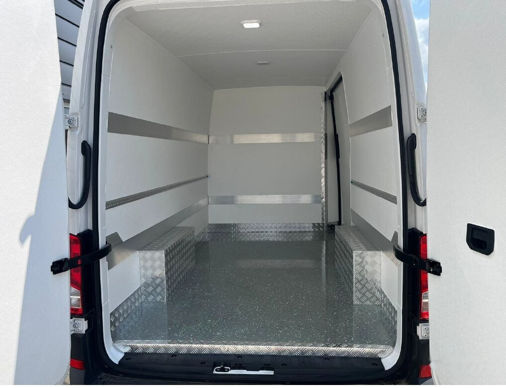 Volkswagen Crafter - Autoutilitară frigorifica: Foto 3 Volkswagen Crafter - Autoutilitară frigorifica: Foto 3