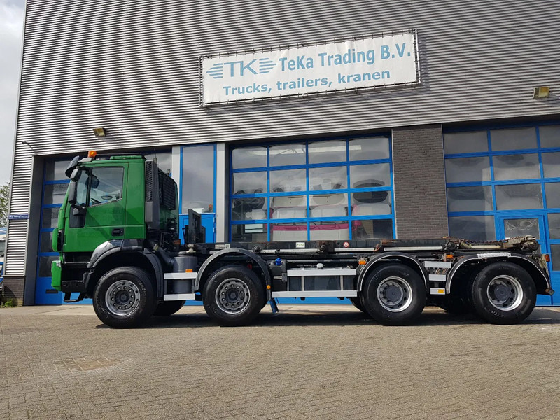 Iveco Stralis 450 8x4 Steel Nieuwe Apk/TÜV 430.000 km kettingsyst 30 ton - Camion transport containere/ Swap body: Foto 3 Iveco Stralis 450 8x4 Steel Nieuwe Apk/TÜV 430.000 km kettingsyst 30 ton - Camion transport containere/ Swap body: Foto 3