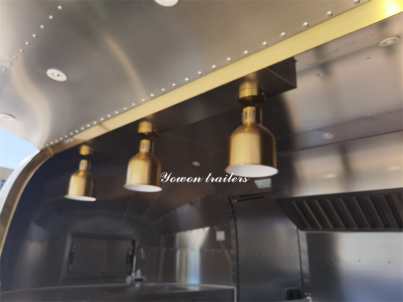 YOWON mobile fast food vending trailer factory price catering truck - Rulota comerciala: Foto 5 YOWON mobile fast food vending trailer factory price catering truck - Rulota comerciala: Foto 5