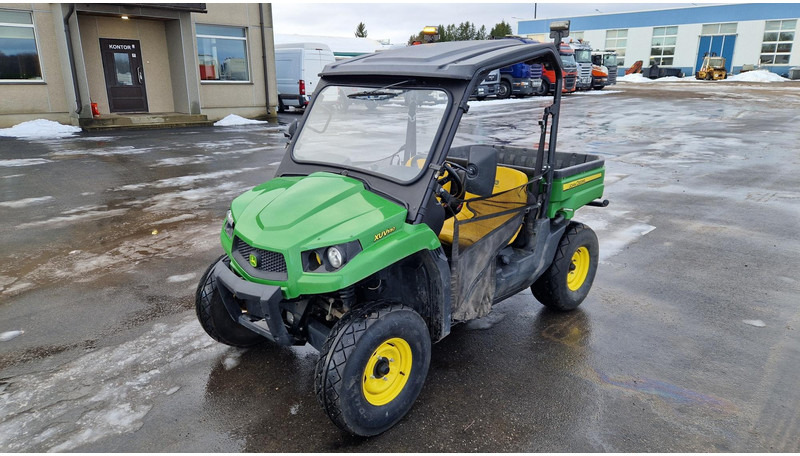 John Deere GATOR XUV 550 4X4 - Atv: Foto 1 John Deere GATOR XUV 550 4X4 - Atv: Foto 1