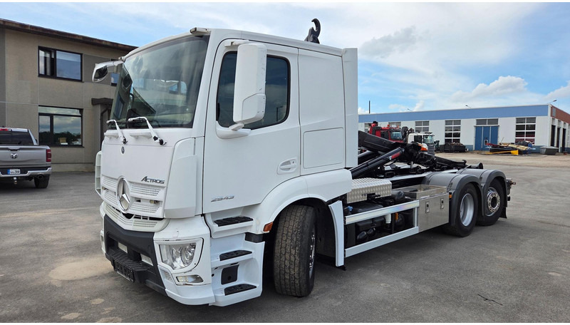 Mercedes-Benz Actros 2543 6X2*4 - Camion cu cârlig: Foto 1 Mercedes-Benz Actros 2543 6X2*4 - Camion cu cârlig: Foto 1