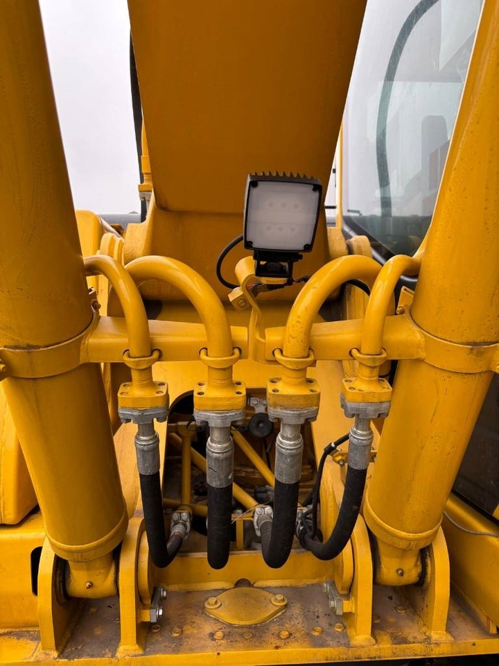 Excavator pe şenile Komatsu PC 210-10M0 (New / Non CE Certified): Foto 18 Excavator pe şenile Komatsu PC 210-10M0 (New / Non CE Certified): Foto 18