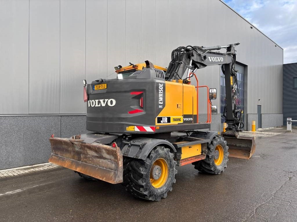 Volvo EWR 150 E - Excavator pe roţi: Foto 5 Volvo EWR 150 E - Excavator pe roţi: Foto 5