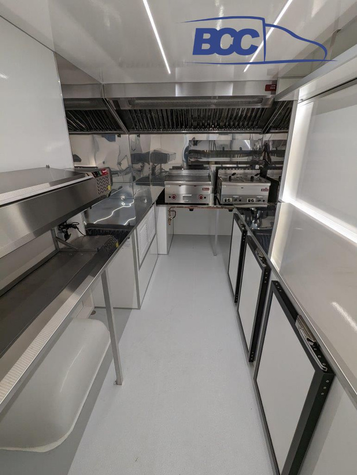 BCC POLSKA - FOOD TRUCK - MOBILNA GASTRONOMIA - PEUGEOT BOXER - Autorulota comerciala: Foto 2 BCC POLSKA - FOOD TRUCK - MOBILNA GASTRONOMIA - PEUGEOT BOXER - Autorulota comerciala: Foto 2