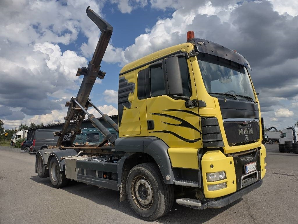 MAN TGX 26.480 6x2 Vak koukkulaite - Camion cu cârlig: Foto 2 MAN TGX 26.480 6x2 Vak koukkulaite - Camion cu cârlig: Foto 2