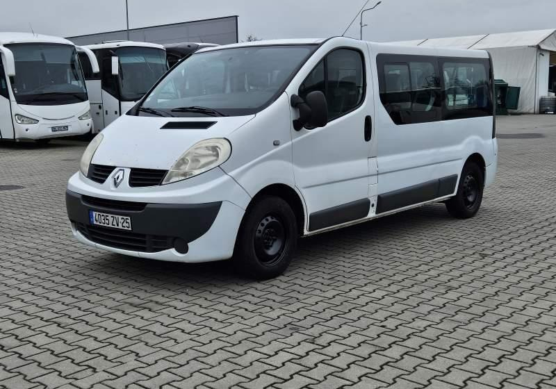 Renault TRAFIC 2.0 DCI 90 COMBI L2H1 / SPROWADZONY - Microbuz, Transport persoane: Foto 1 Renault TRAFIC 2.0 DCI 90 COMBI L2H1 / SPROWADZONY - Microbuz, Transport persoane: Foto 1