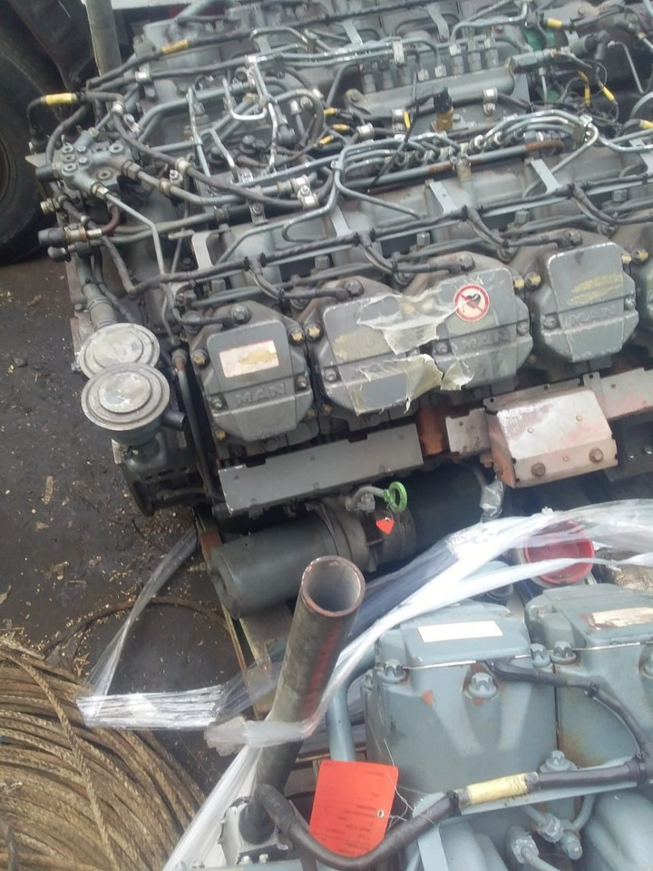 MAN MAN marine V12 engine, 12 cylinder D2842LE620, D2842 type, D2842LE, D2842LE100, D2842LE200, D2842LE101, D2842LE201, D2842LE202, D2842LE203, D2842LE211, D2842LE212, D2842LE213, D2842LE102, D2842LE103, - Motor pentru Camion: Foto 5 MAN MAN marine V12 engine, 12 cylinder D2842LE620, D2842 type, D2842LE, D2842LE100, D2842LE200, D2842LE101, D2842LE201, D2842LE202, D2842LE203, D2842LE211, D2842LE212, D2842LE213, D2842LE102, D2842LE103, - Motor pentru Camion: Foto 5